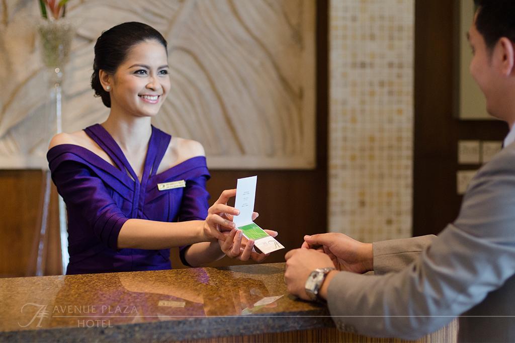 The Avenue Plaza Hotel Naga  Bagian luar foto